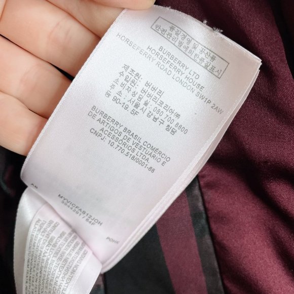 burberry long puffer jacket with fox fur hood - size medium - Picture 13 of 14